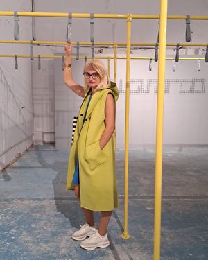 Imagine cu "Daniela Pălimariu"