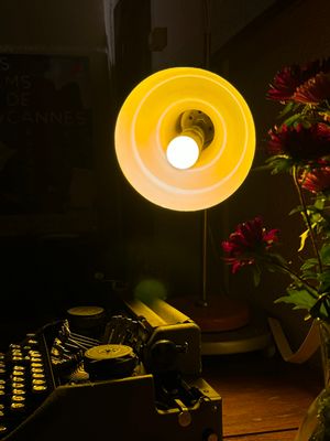 Scrisul terapie: De ce-mi găsesc inspirația în tristețe?